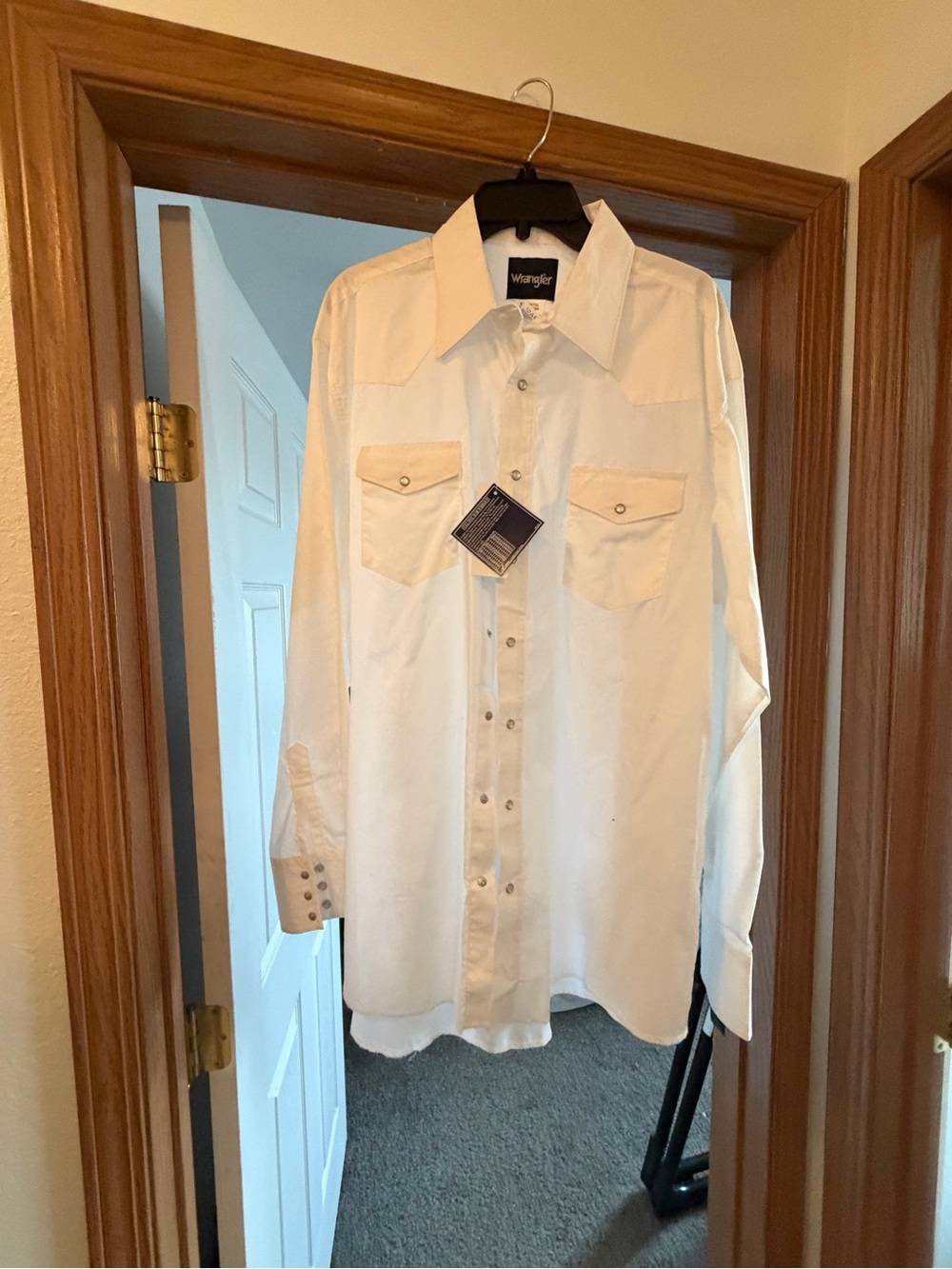 Wrangler Men's White Pearl Snap Western Shirt